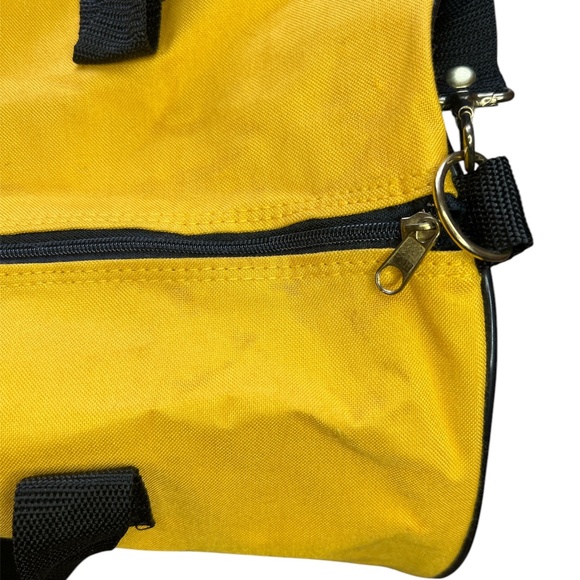 Vintage 80's/90's Kodak Gold Colour Film Photography Duffle Barrel Bag - Picture 7 of 8